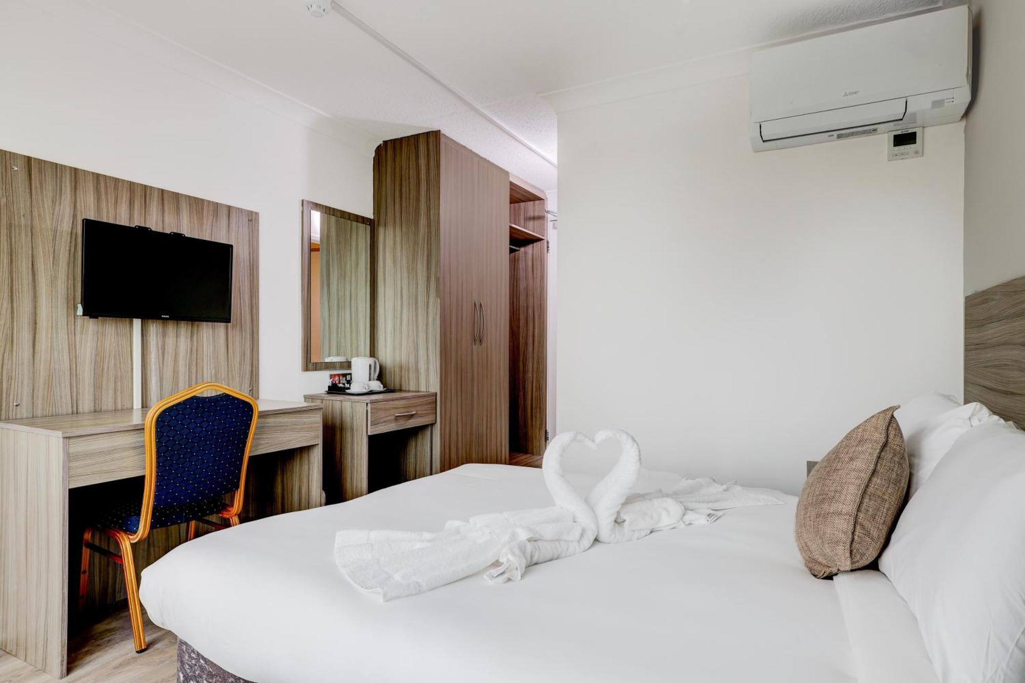 לוטון The Chiltern Hotel מראה חיצוני תמונה