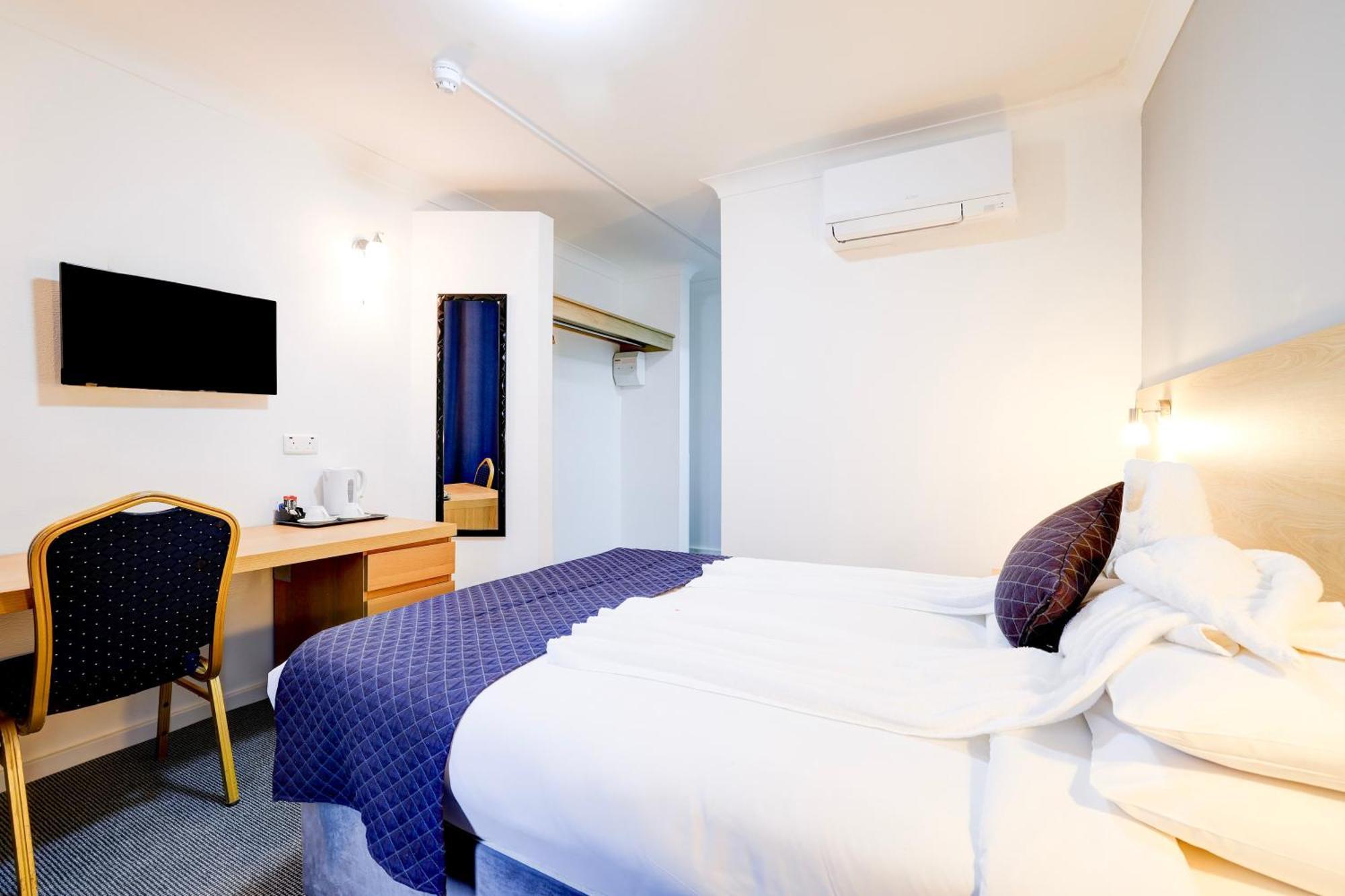 לוטון The Chiltern Hotel מראה חיצוני תמונה