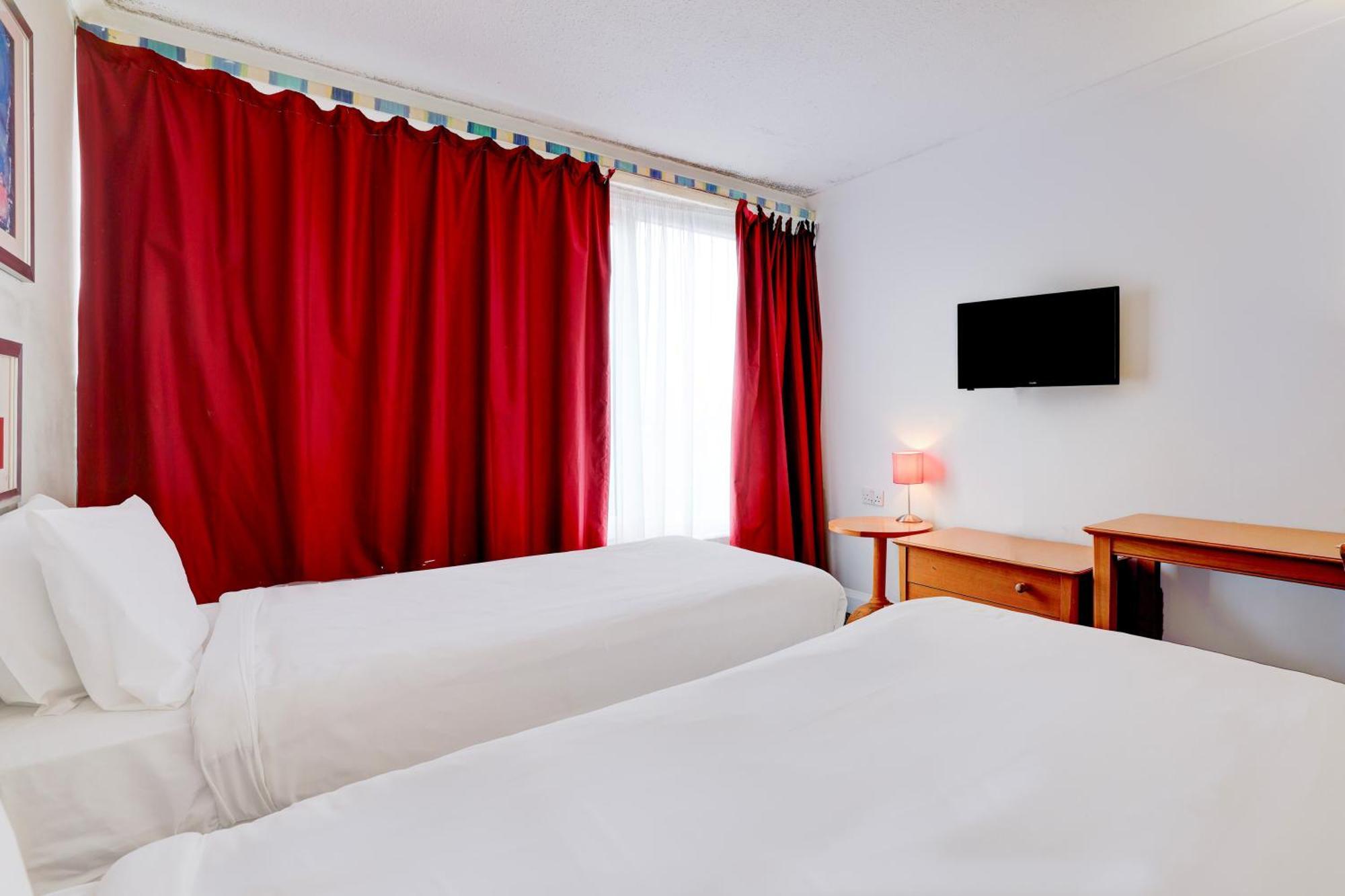 לוטון The Chiltern Hotel מראה חיצוני תמונה