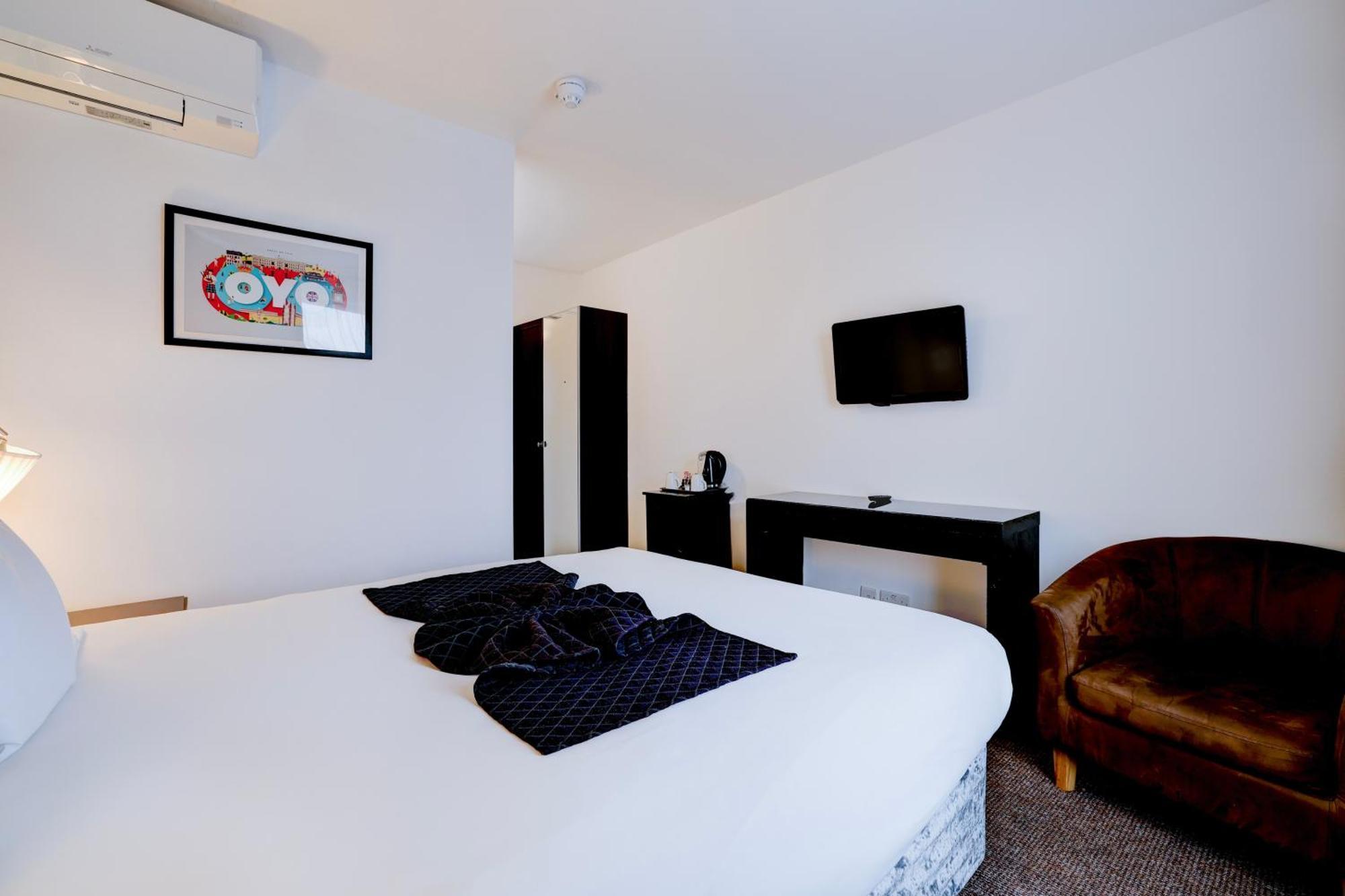 לוטון The Chiltern Hotel מראה חיצוני תמונה