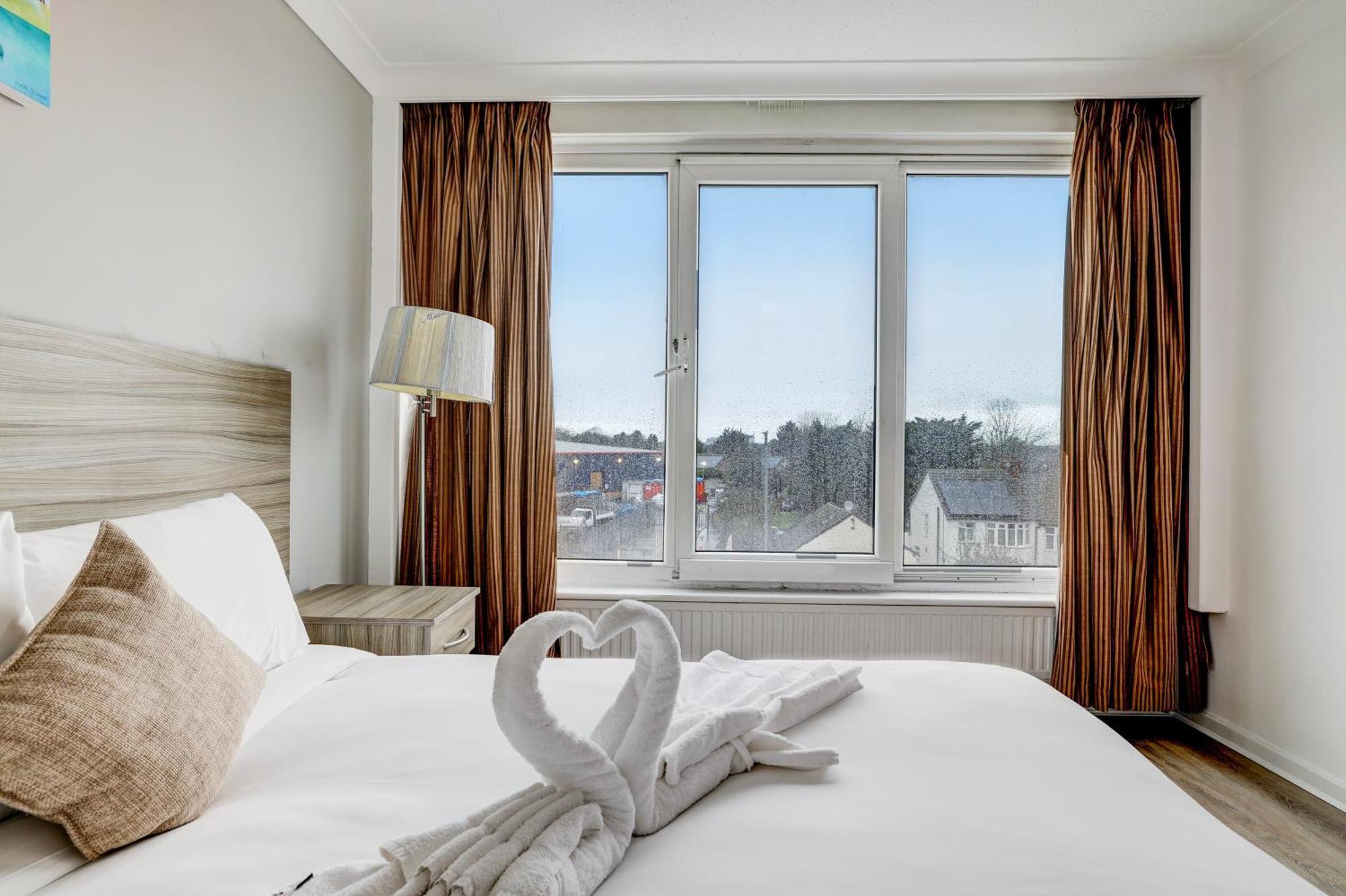 לוטון The Chiltern Hotel מראה חיצוני תמונה