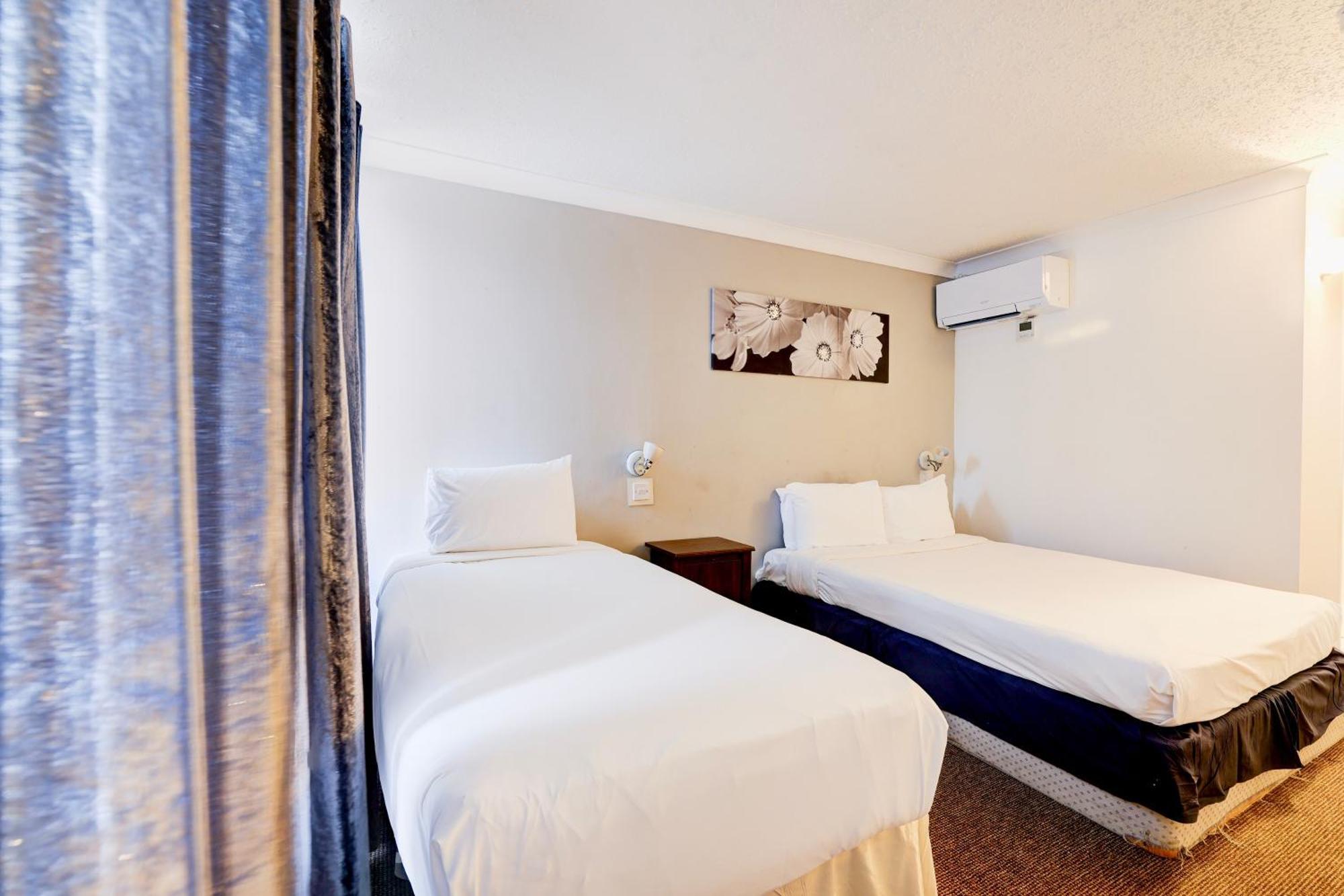 לוטון The Chiltern Hotel מראה חיצוני תמונה