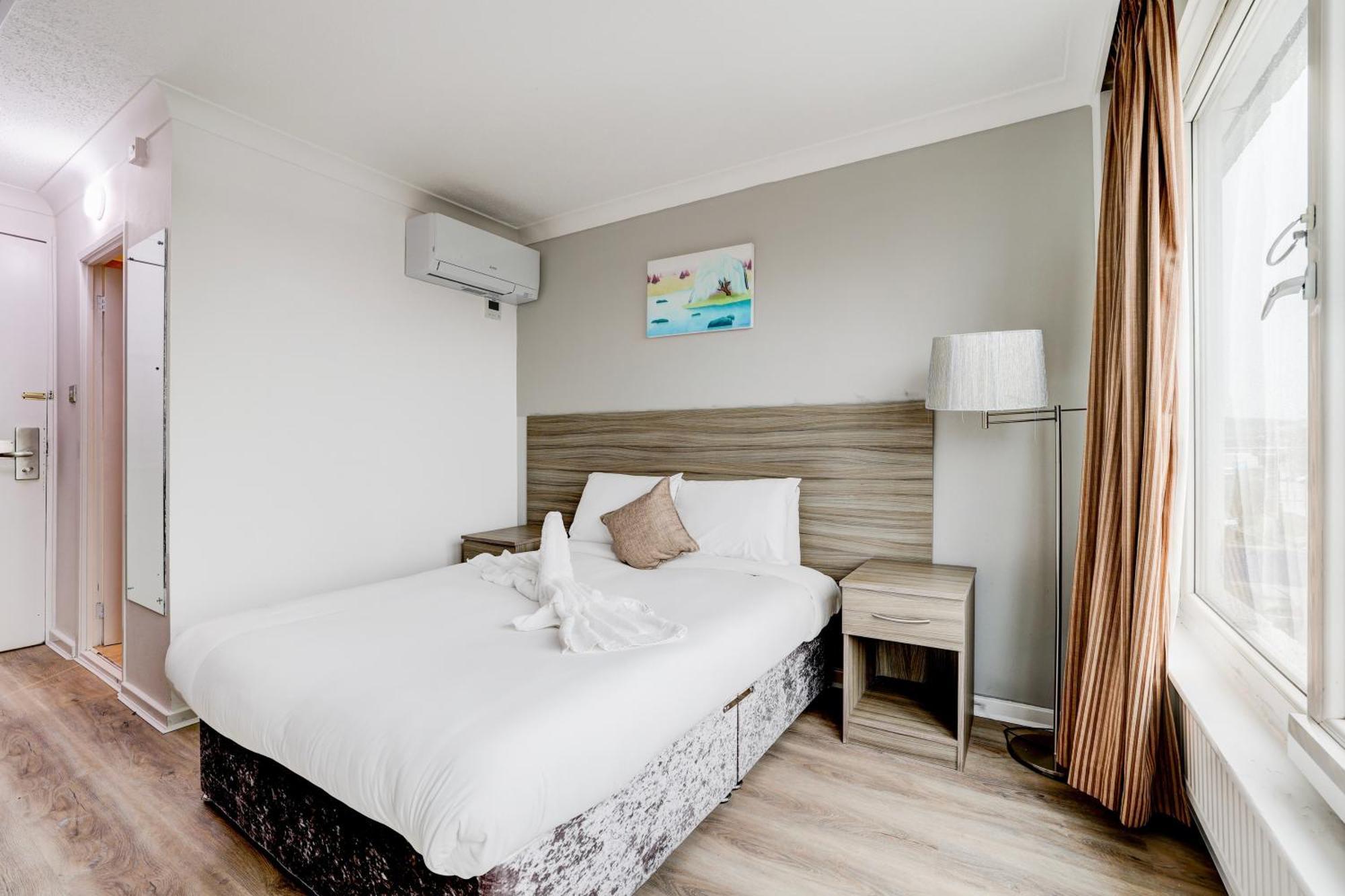 לוטון The Chiltern Hotel מראה חיצוני תמונה