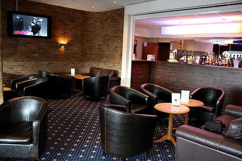 לוטון The Chiltern Hotel מסעדה תמונה